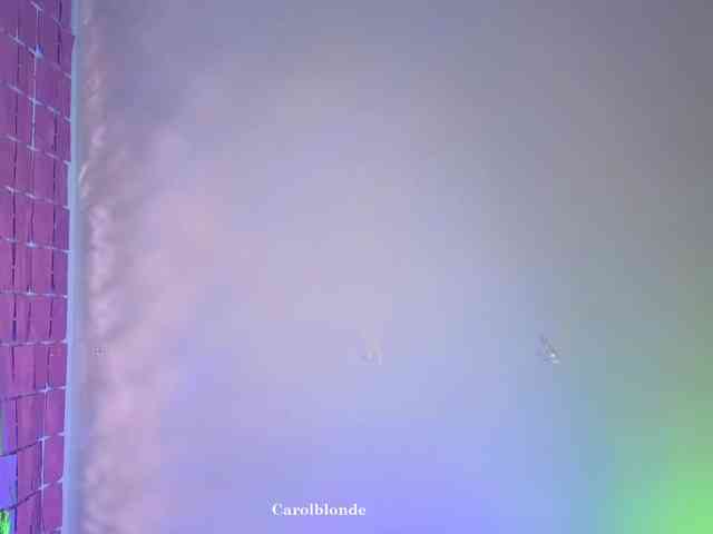 Carolblonde webcam