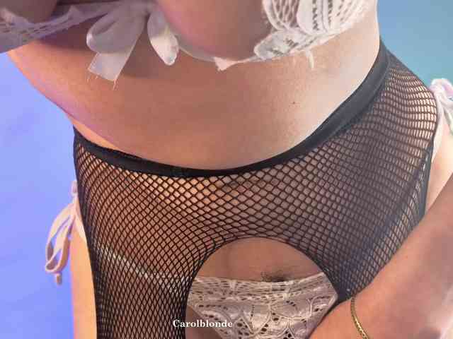 Carolblonde webcam