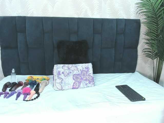 ArianaDiosa webcam