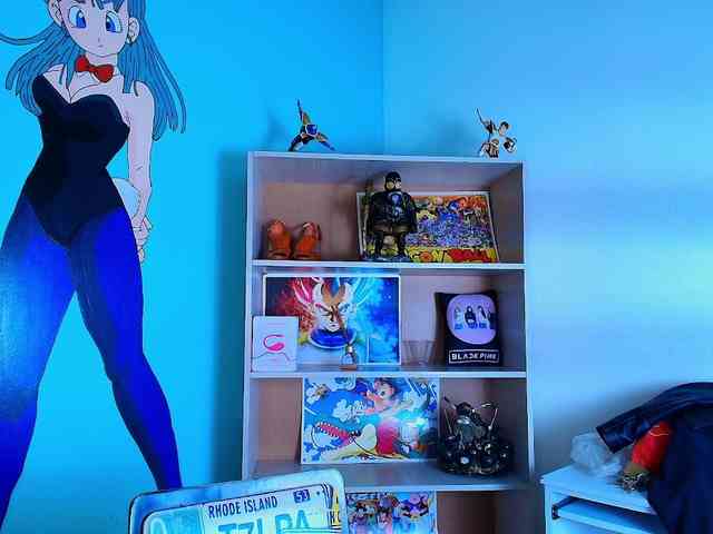 bulma-hot- webcam