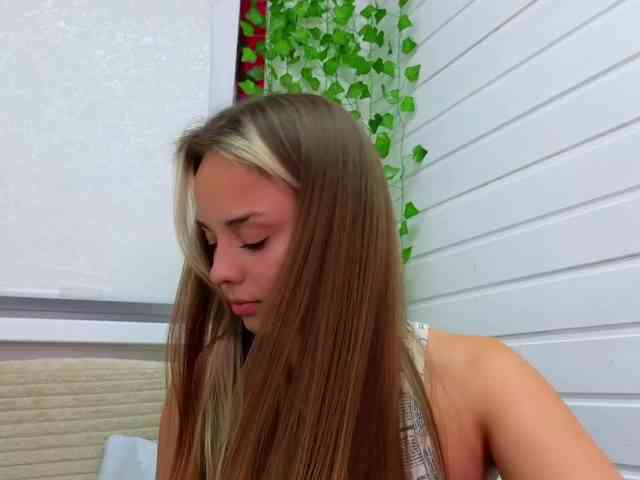 misss-vikki webcam