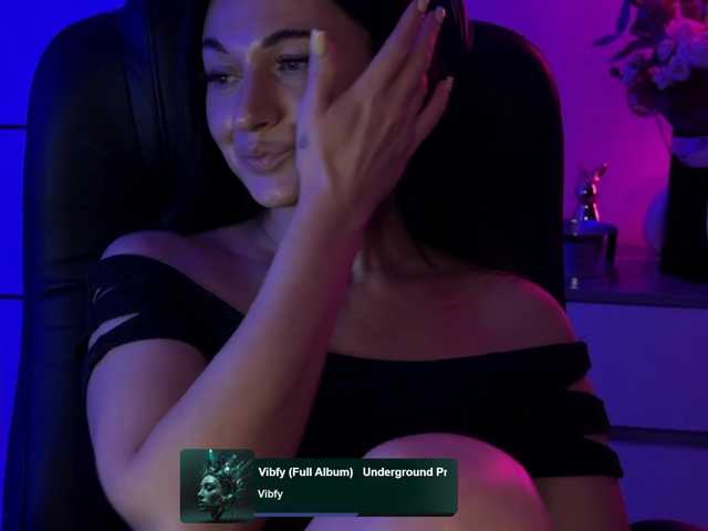 _UkRaiNo4Ka_ webcam
