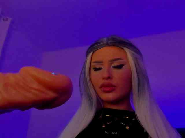 SashaGold1999 webcam