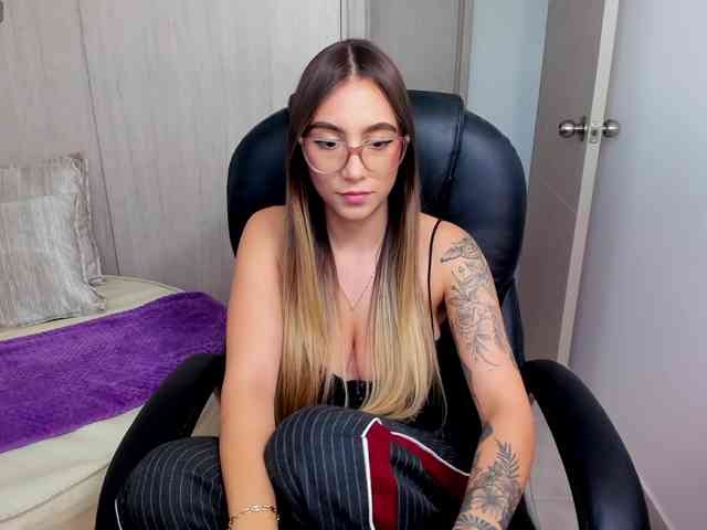 StacyConner webcam