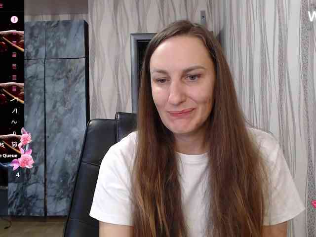MilayaZhenya webcam