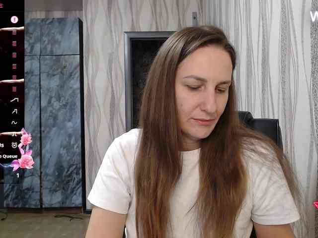 MilayaZhenya webcam