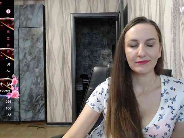 MilayaZhenya webcam