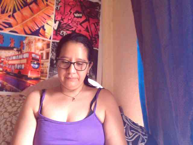 lucyLUxxx webcam
