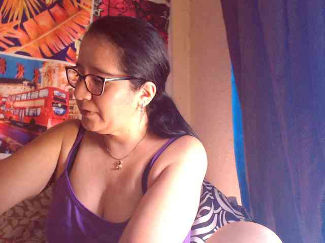 lucyLUxxx webcam