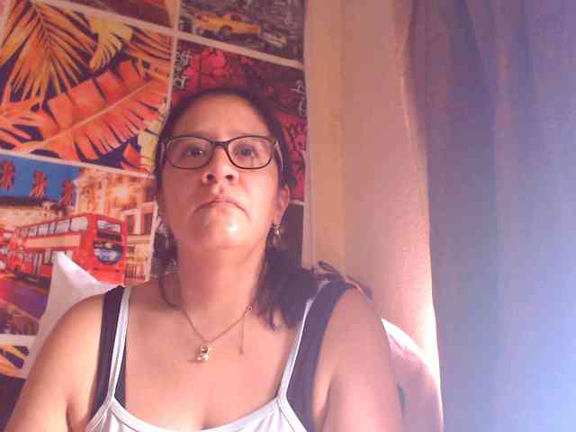 lucyLUxxx webcam