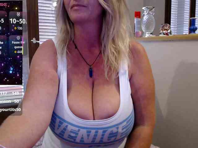 JennaDeluxe webcam