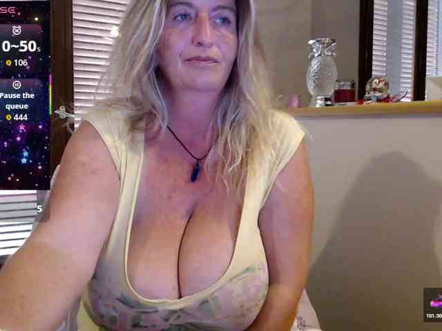 JennaDeluxe webcam