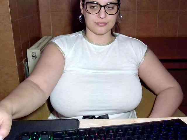 MoniqQuuen webcam