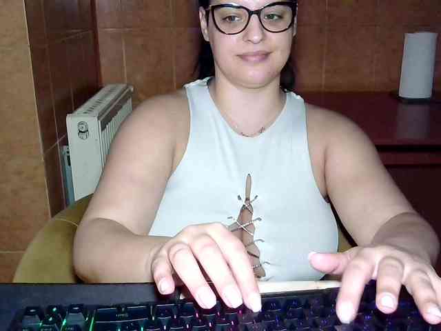 MoniqQuuen webcam