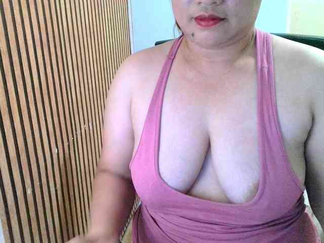soffia-mae webcam