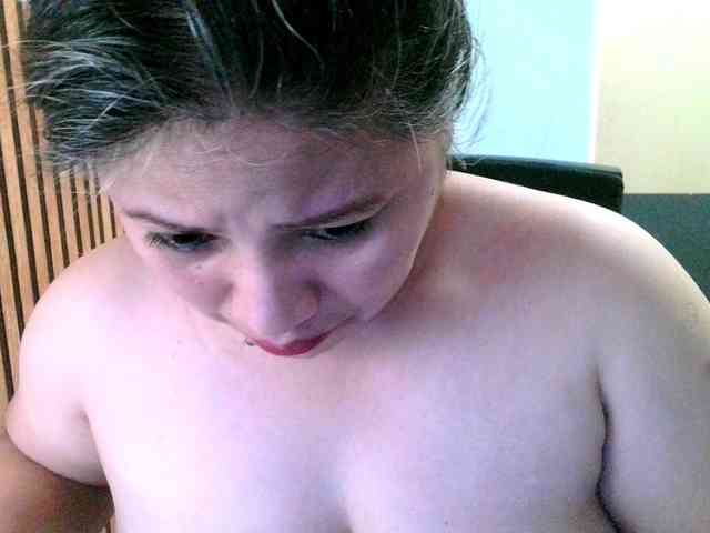 soffia-mae webcam