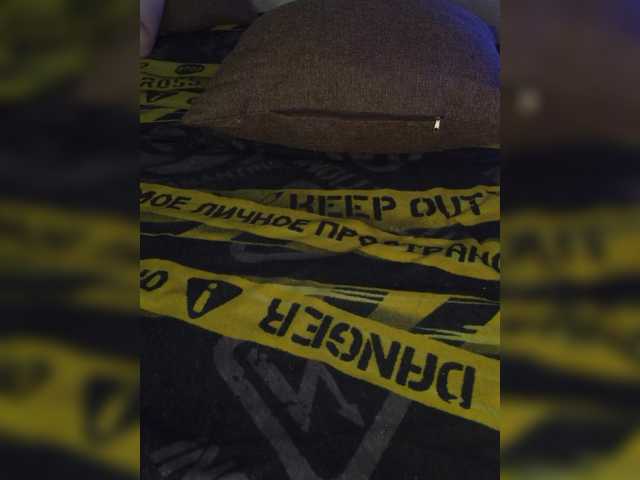 Entra en el chat con el modelo barbie_boy barbie_boy