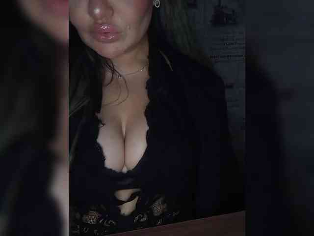 Brunetochkaaa webcam
