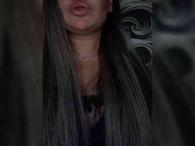 Brunetochkaaa webcam
