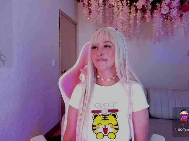 Mia-Bloom