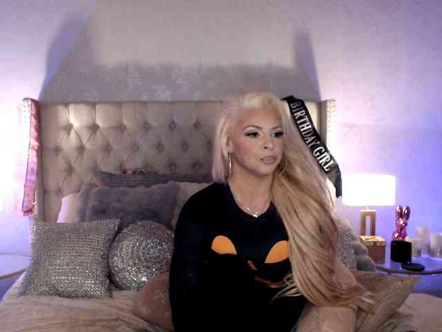 GwenTaylor webcam
