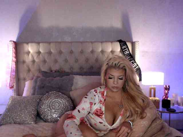 GwenTaylor webcam