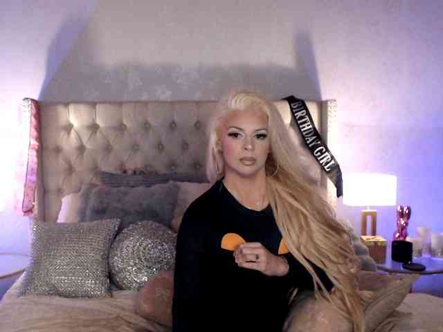 GwenTaylor webcam