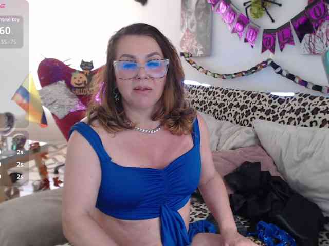 Myrnasexxx webcam