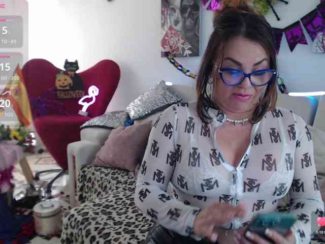 Myrnasexxx webcam