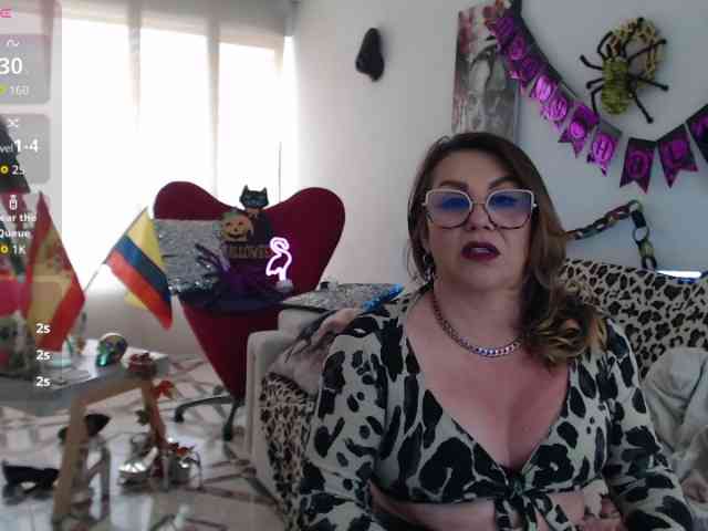 Myrnasexxx webcam