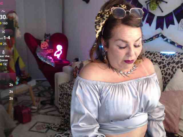 Myrnasexxx webcam