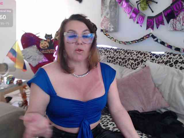 Myrnasexxx webcam