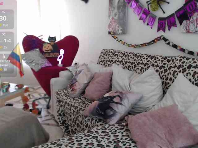 Myrnasexxx webcam