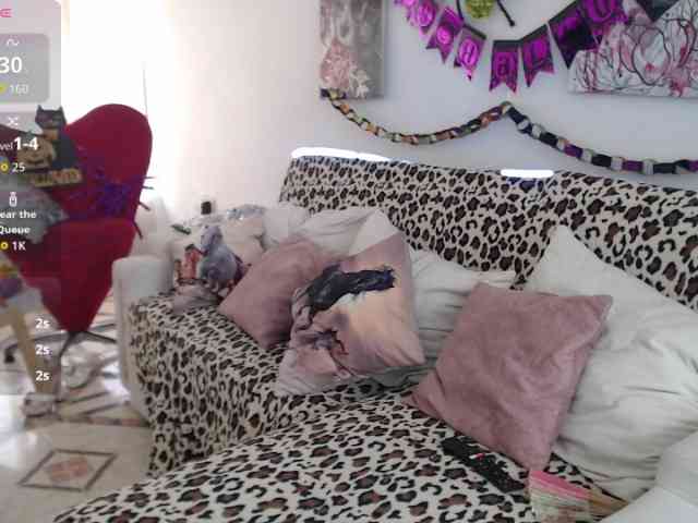 Myrnasexxx webcam