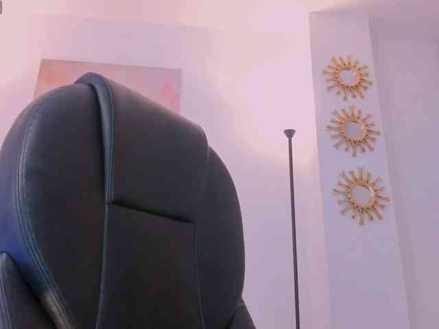 MariamRivera webcam