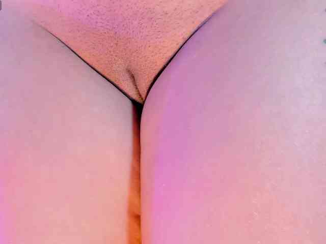 MariamRivera webcam