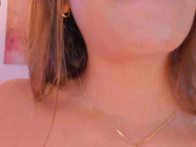 MariamRivera webcam