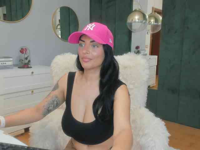 ElisaBaxter webcam