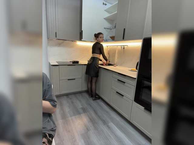 Entrez le videochat erotique avec le
modèle ParaSPB ParaSPB