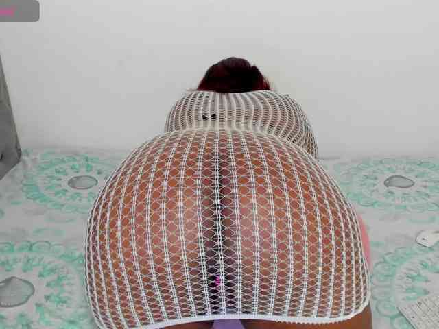 NinaaGrey webcam
