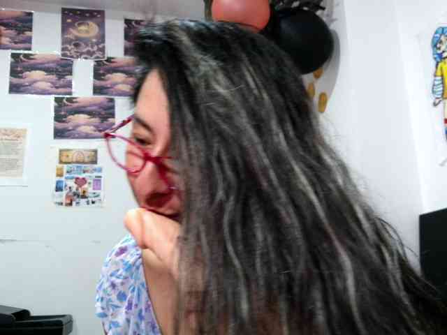 Malishka19 webcam