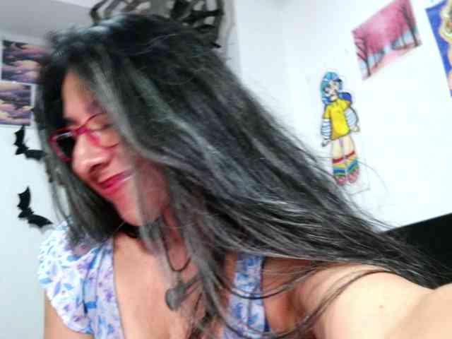 Malishka19 webcam