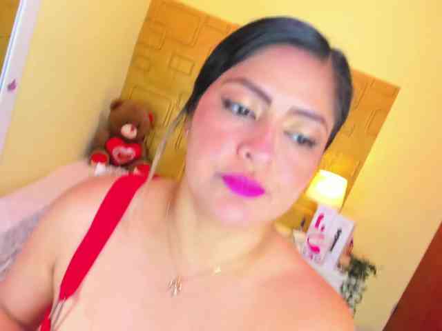 JuliaHaye webcam