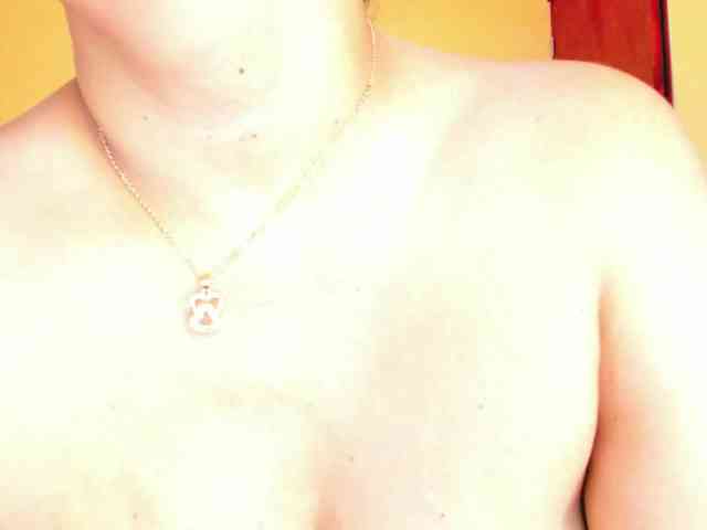 JuliaHaye webcam