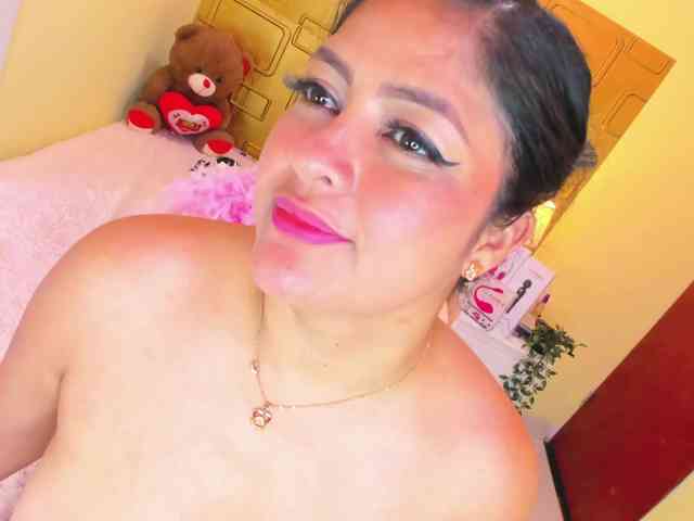 JuliaHaye webcam