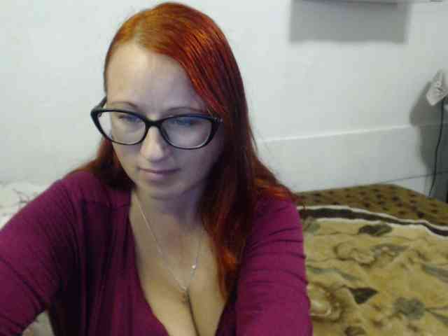 Lilia4joy webcam