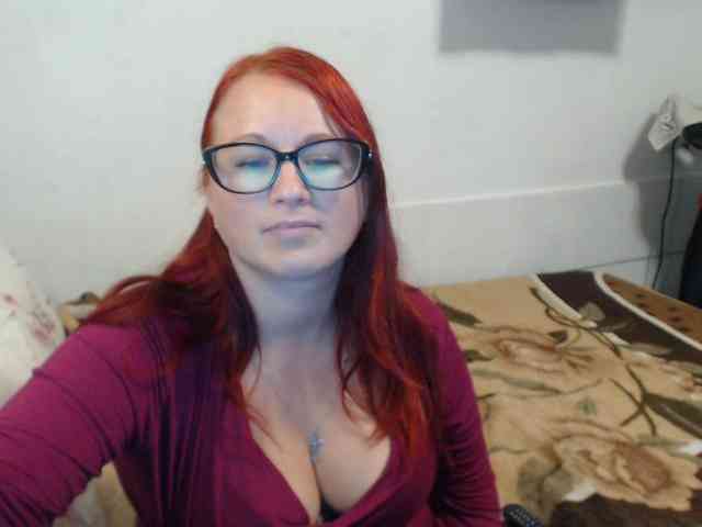 Lilia4joy webcam