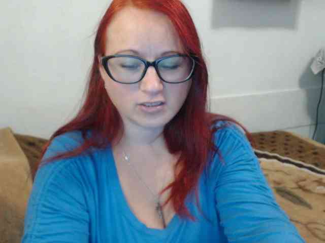 Lilia4joy webcam