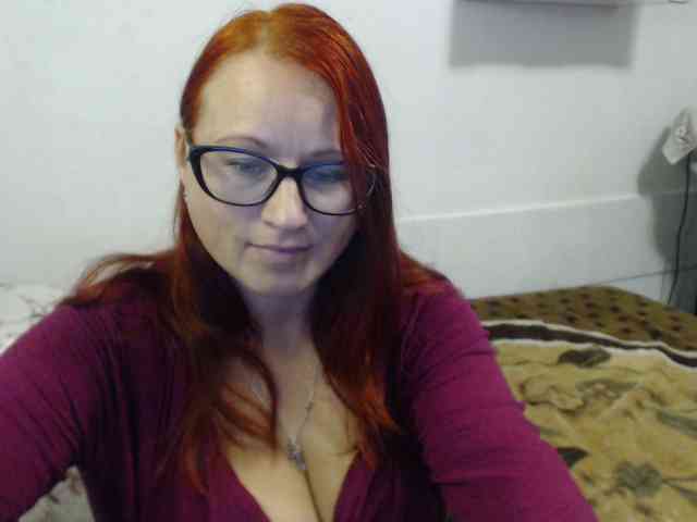 Lilia4joy webcam