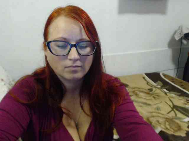 Lilia4joy webcam
